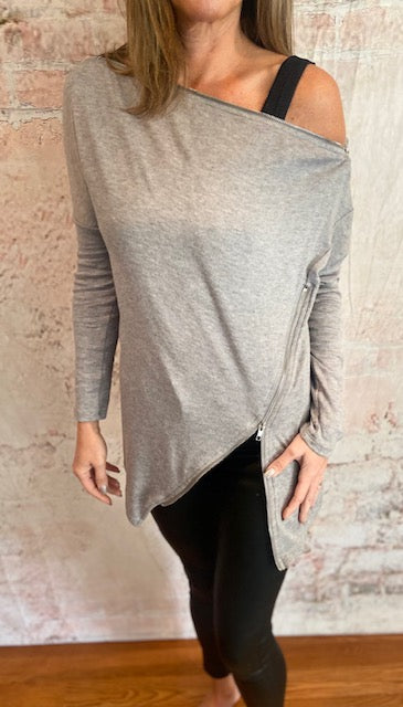 SIDE ZIP LONG SLEEVE TOP