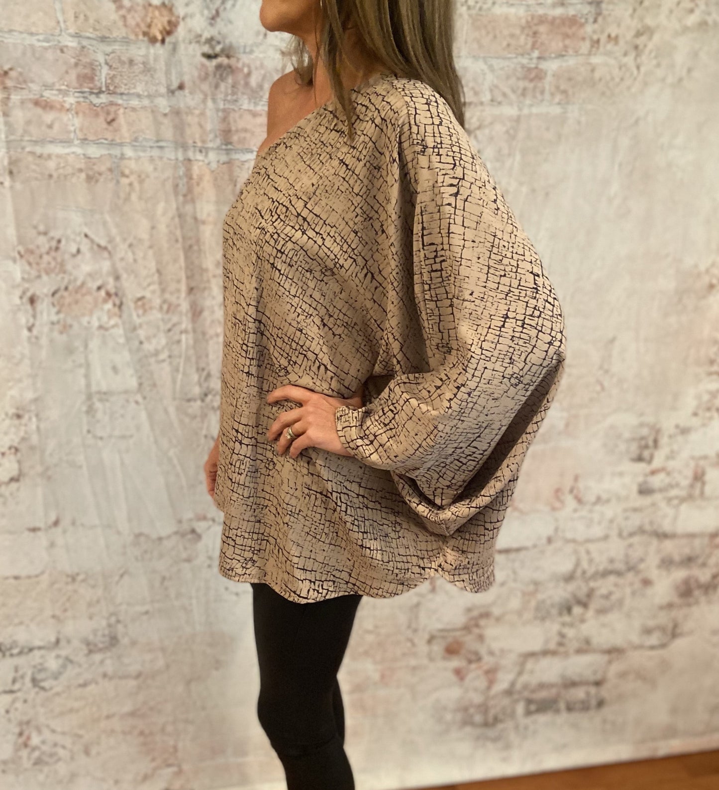 Desert Breath One Sleeve Top